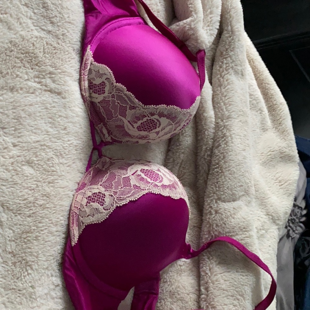 2/$40 just add to bundle to save!! Victoria secret bombshell
